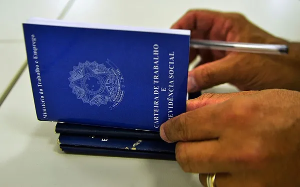 Polo de Empregabilidade tem cerca de 200 vagas para diversas áreas