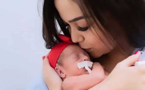Mães da UTI Neonatal comemoram o primeiro Dia das Mães