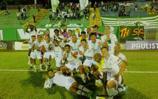 No Lanchão, Francana derrota Amparo por 3 a 1 e assume liderança