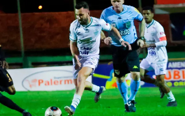 Francana recebe Penapolense no Lanchão neste domingo