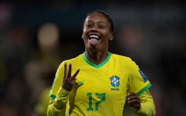 Com show de Ary Borges, Brasil faz 4 a 0 no Panamá em estreia na Copa
