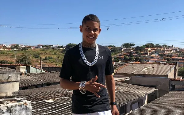 Jovem morre após bater moto em poste no Brasilândia em Franca