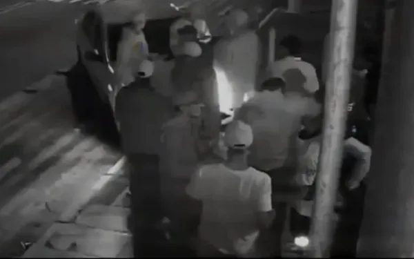 Motorista bêbado é preso após atropelar nove pessoas em calçada de SP