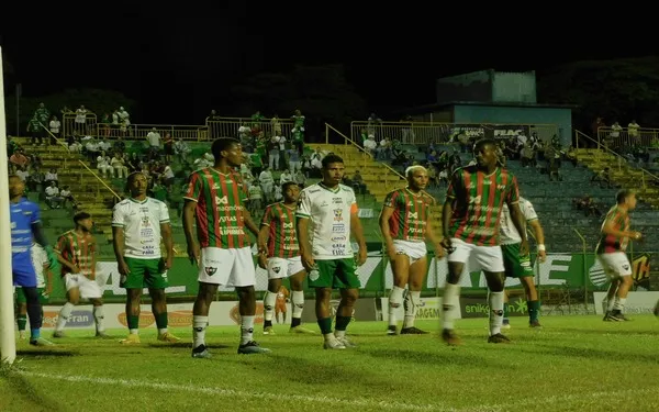 Taquaritinga vence Francana e mantém sonho de classificação