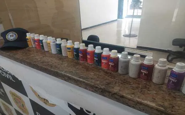 Pichador é detido no banheiro do Poliesportivo em Franca