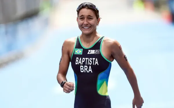 Triatleta Luisa Baptista é transferida para Hospital das Clínicas