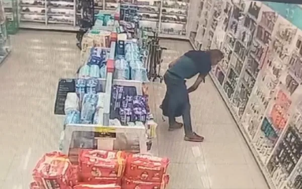 Ladrão ousado entra abaixado em farmácia e furta vários produtos