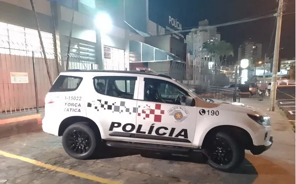 Ladrões assaltam sorveteria no Dermínio e fogem pro Aeroporto; 1 preso