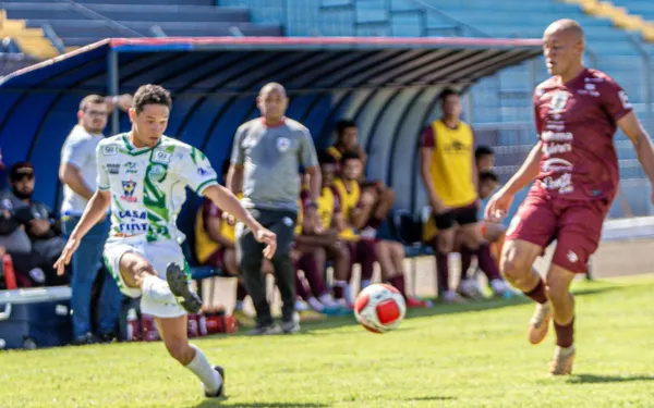 Francana vence de virada o Vocem por 2 a 1