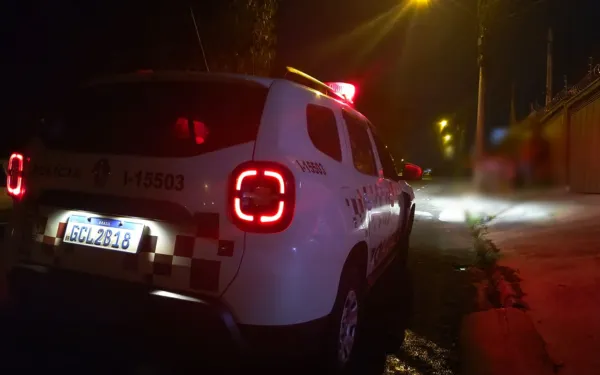 Briga de vizinhos termina com homem ferido no João Liporoni