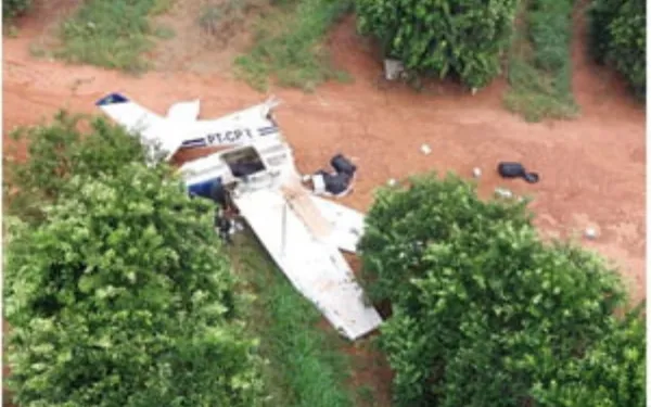 Força Aérea Brasileira intercepta avião com drogas vindo do Paraguai