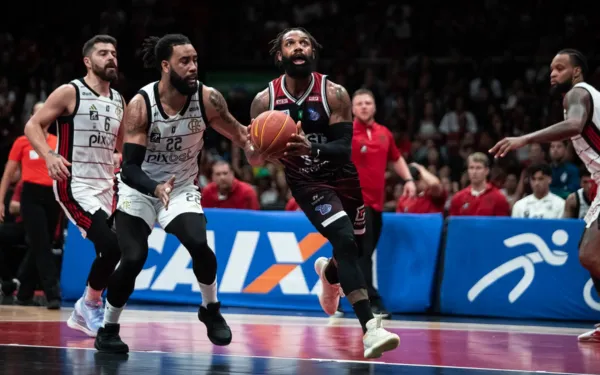 Franca vence Flamengo no Rio de Janeiro no 1° jogo da final do NBB