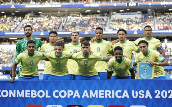 Brasil enfrenta Paraguai em busca da primeira vitória na Copa América