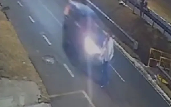 Homem é atropelado por carro na avenida Doutor Hélio Palermo