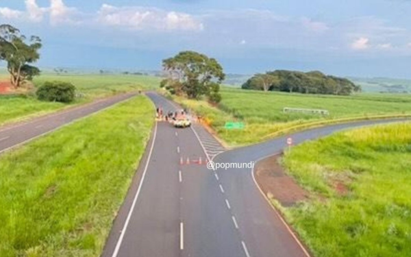 A imagem mostra o trecho da rodovia Fabio Talarico, onde aconteceu o incidente.