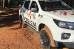 Homem procurado pela Justiça capota carro durante fuga da polícia