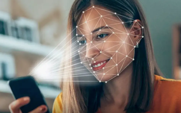 Novo golpe usa reconhecimento facial para encontrar ‘sósias’ e burlar biometria