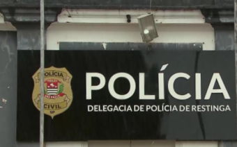 Foto: Letreiro da PC em Restinga (SP)